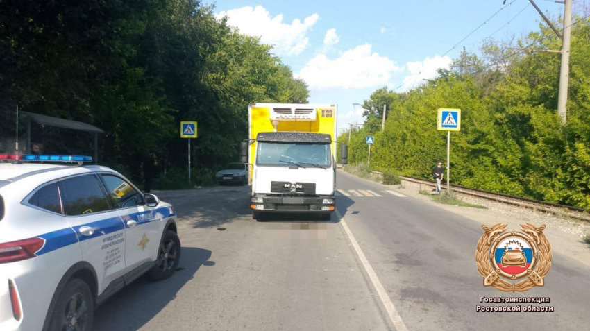 В Ростовской области грузовик сбил пожилую женщину насмерть 