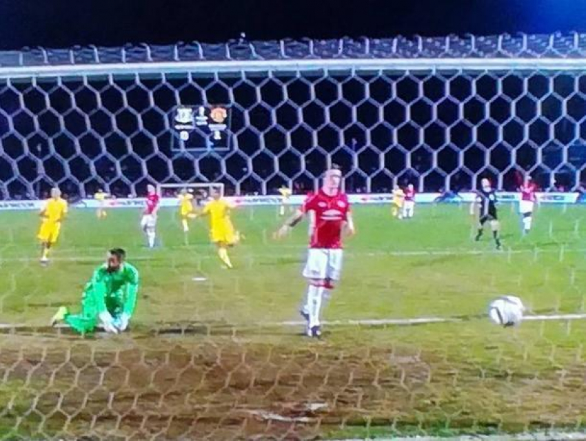 Великолепный гол Бухарова в ворота «МЮ» попал на видео