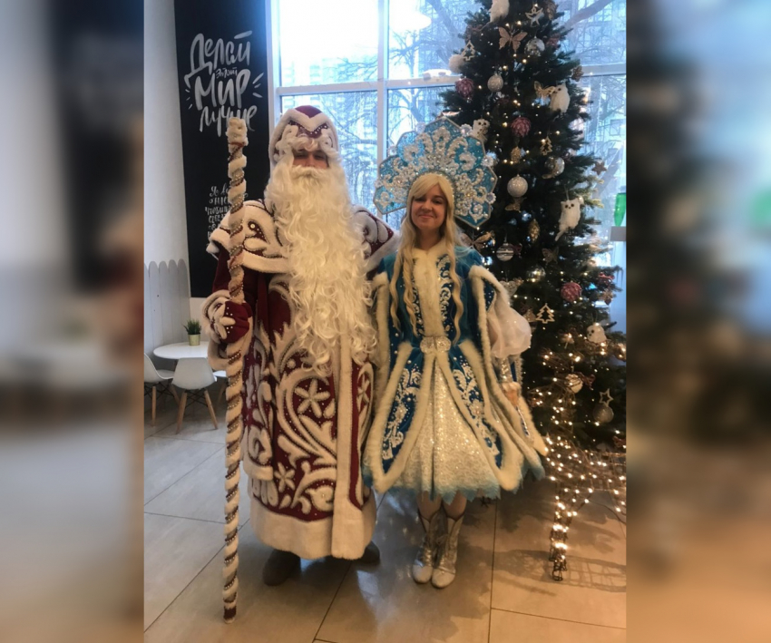 «Я люблю дарить чудо»: Дед Мороз Алексей Фадеев семь лет радует ростовчан волшебством Нового года
