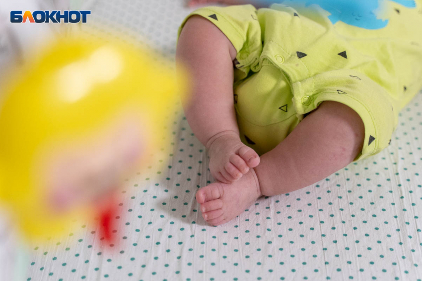 По 20 тысяч рублей будут давать с 1 января за рождение детей в Ростовской области