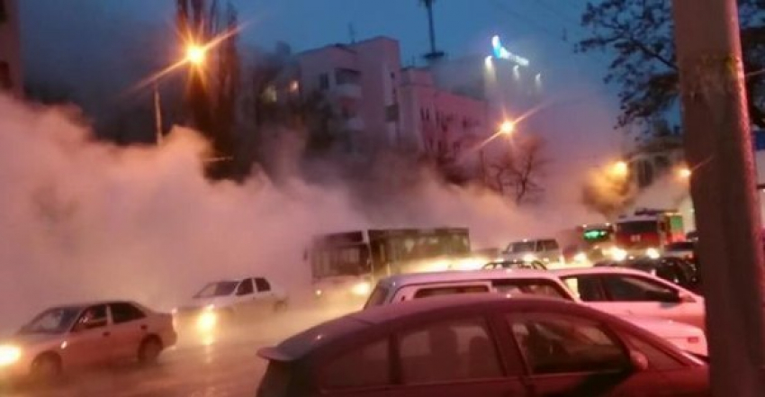 В Ростове из-за порыва теплотрассы 11 человек получили ожоги