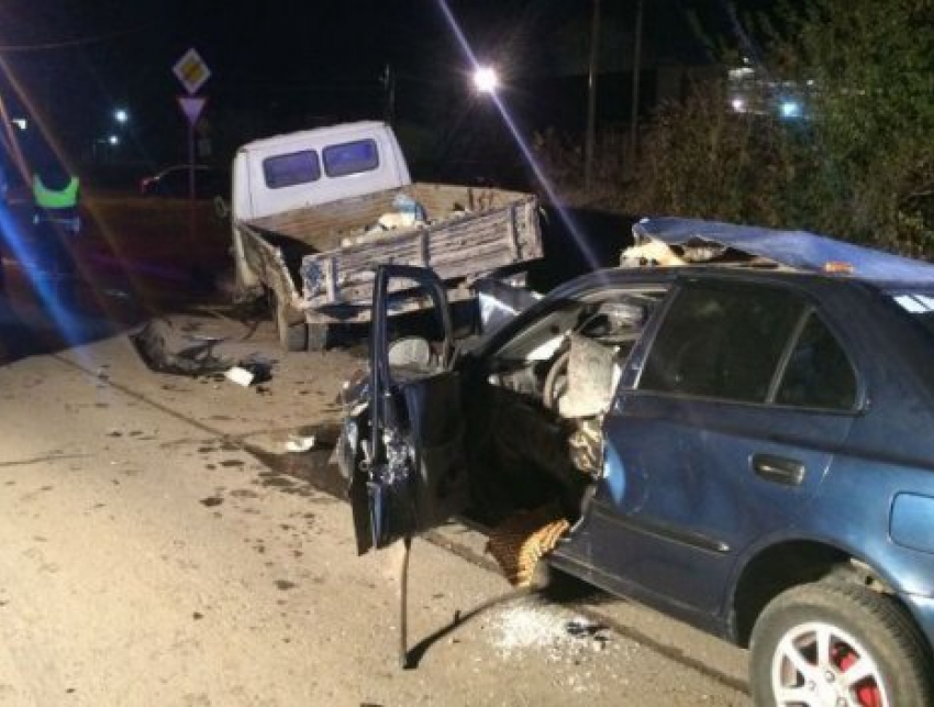 Двое людей пострадали в ДТП в Аксайском районе