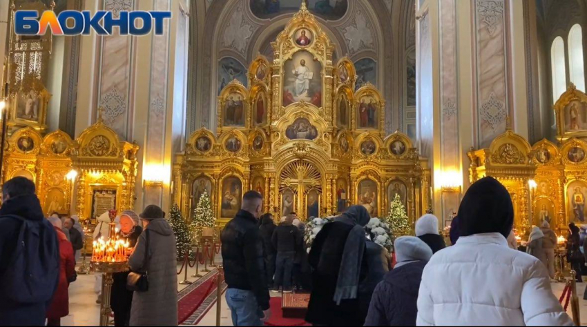 Ростовчане рассказали, как они празднуют Рождество  