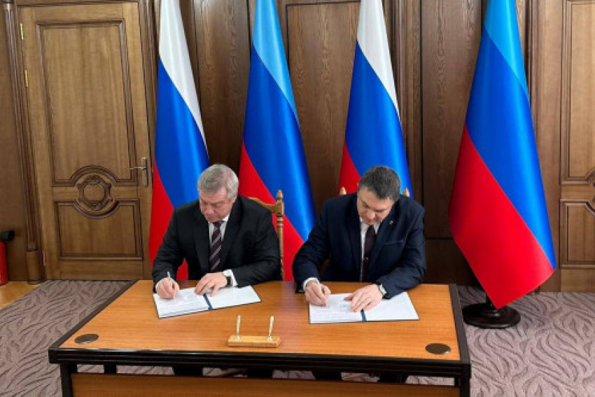 Василий Голубев подписал соглашение о сотрудничестве Ростовской области и ЛНР