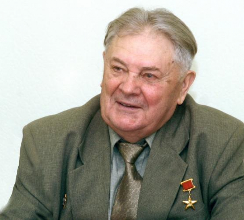 В Ростове отметили 100-летие со дня рождения Почетного гражданина области Ивана Афанасьевича Бондаренко