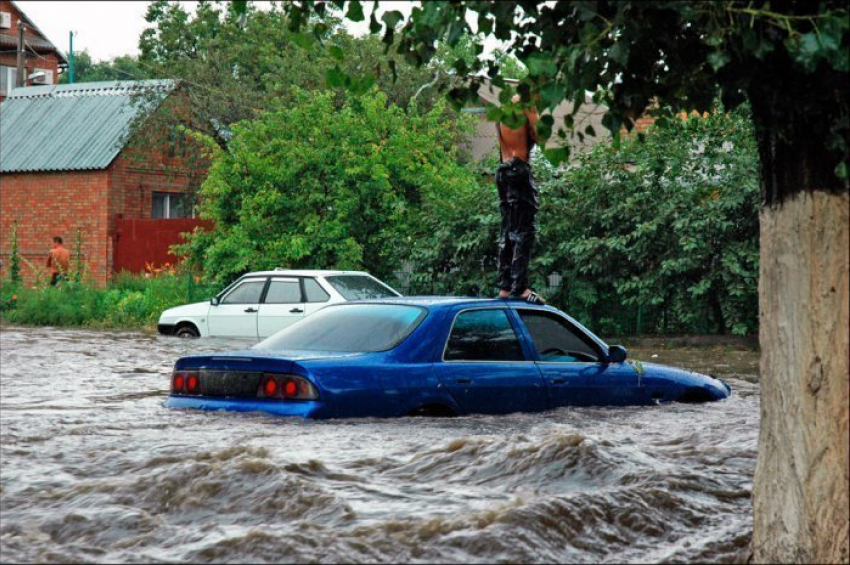 Спасатели предупреждают о резком ухудшении погоды в Ростове 