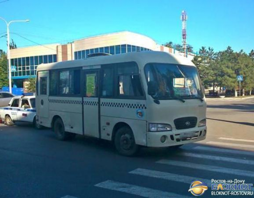 В Новочеркасске маршрутка насмерть сбила пенсионерку