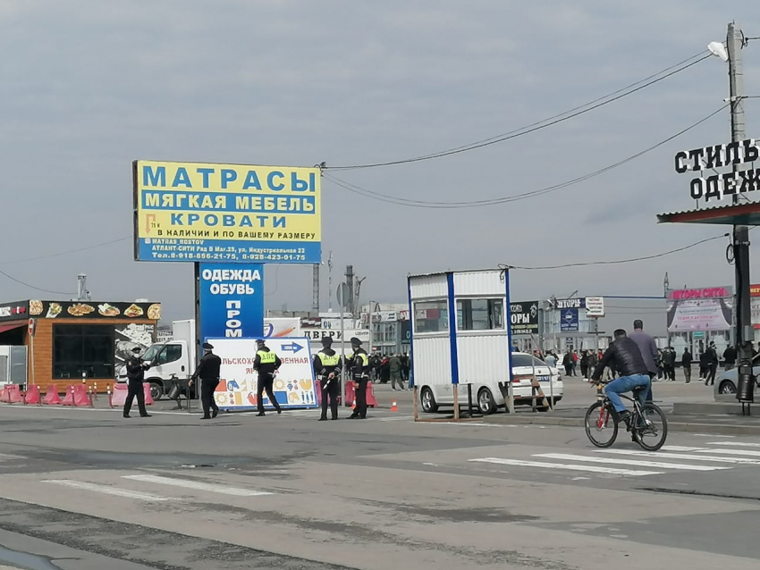 К рынкам в Аксайском районе начали стягивать силовиков