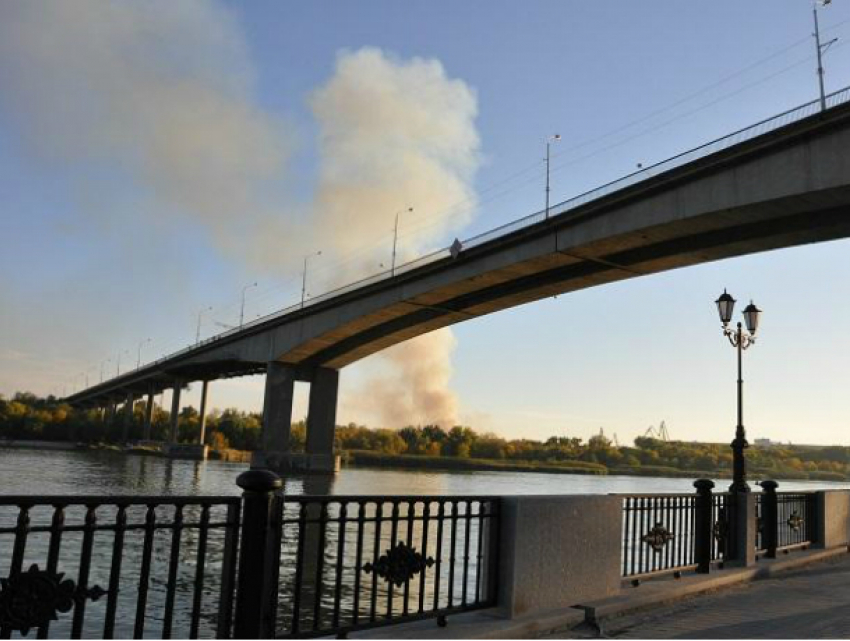 Любопытный ростовчанин погиб после падения с Ворошиловского моста