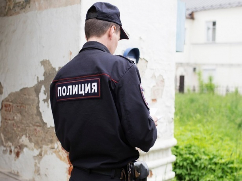 Полицейский из Ростова хотел помочь, а получил по голове арматурой