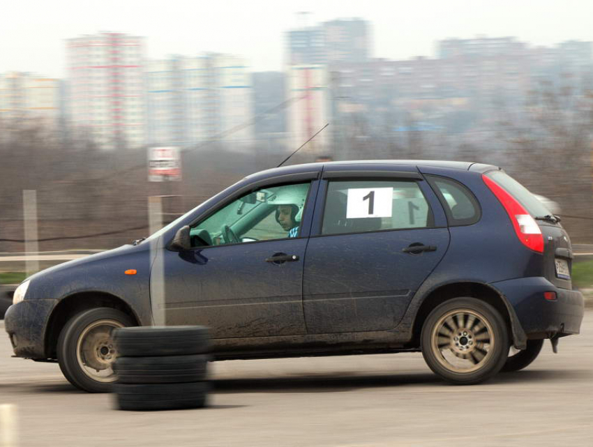 Показать мастерство вождения и знание ПДД смогут на ралли ростовские автолюбители