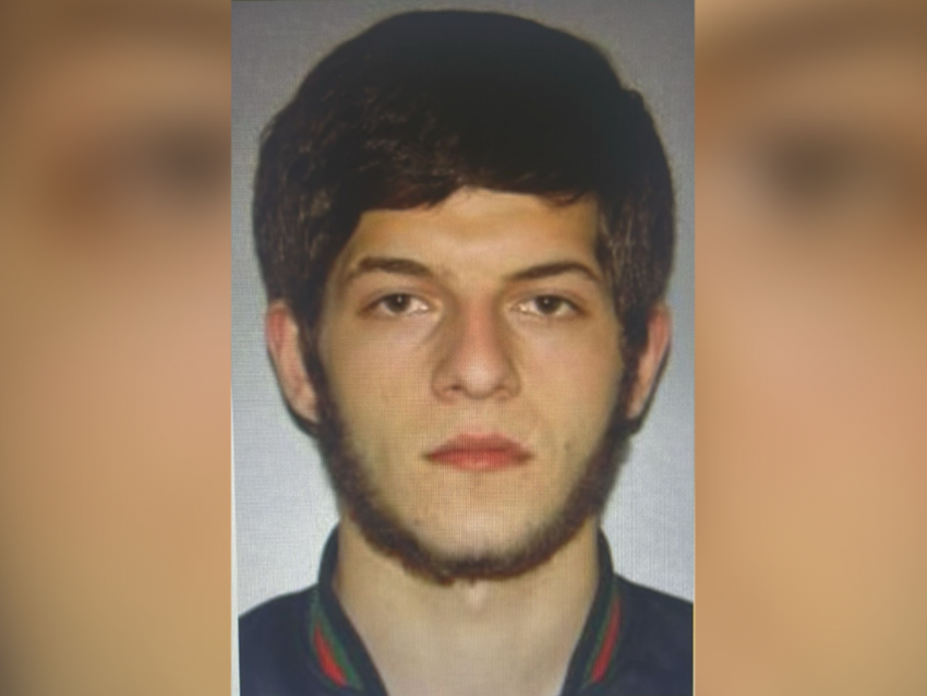 В Ростовской области разыскивают мужчину, подозреваемого в серии тяжких преступлений