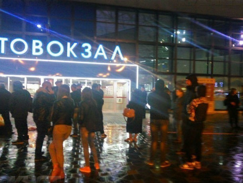 Разгоряченный алкоголем мужчина угрожал взорвать автовокзал с пассажирами в Ростове