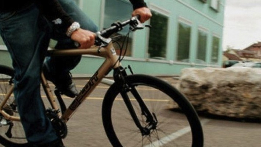 Велосипедист-воришка появился в Ростове