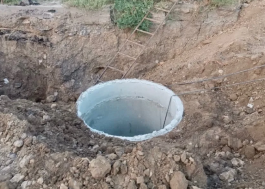 Два человека погибли при работах в канализационном коллекторе в Ростовской области