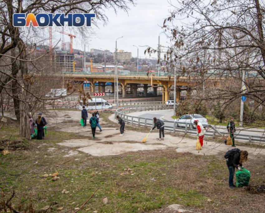 Сильный ветер с дождем накроет Ростов