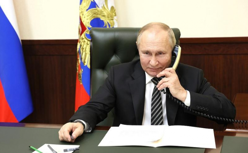 Путин позвонил участнику СВО из Ростова, который вывел сослуживцев из-под огня