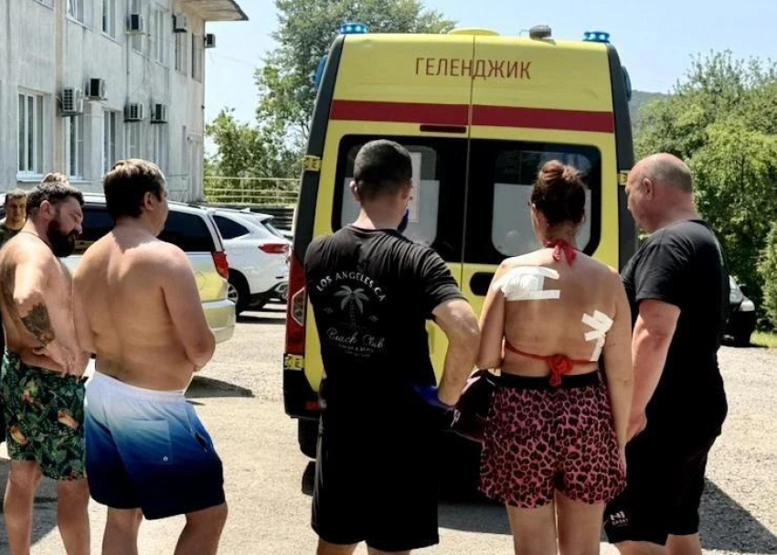 Ростовский анестезиолог спасал людей после трагедии в Архипо-Осиповке