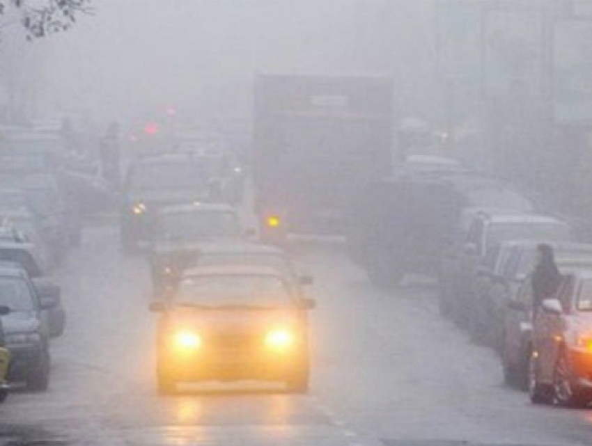 Утренний туман и гололедица экстремально ухудшат ситуацию на дорогах Ростова