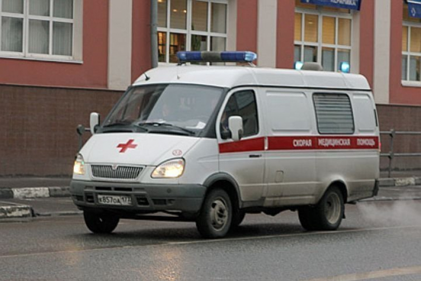 В Ростовской области столкнулись КамАз и ВАЗ-21074: пострадали четыре человека 