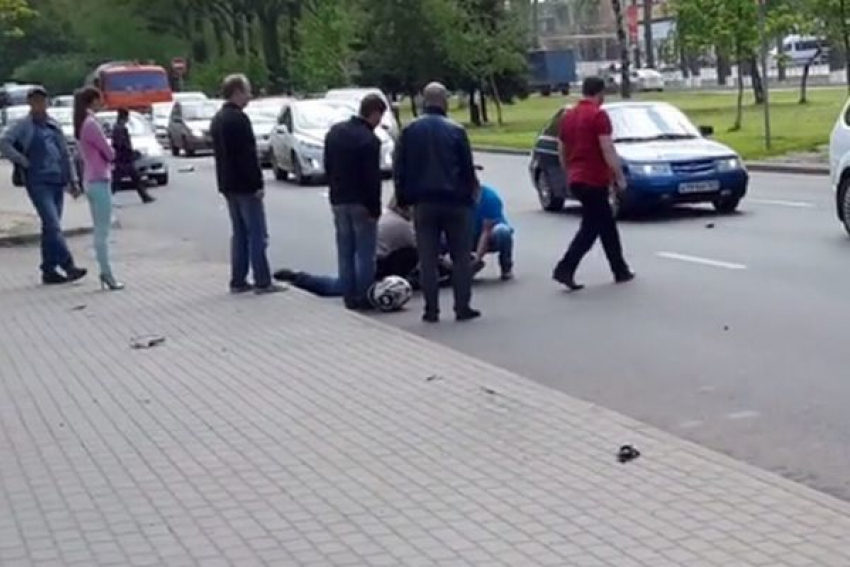 В Ростове два человека погибли в результате аварии на Шолохова 