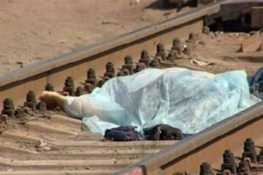 Составитель поездов в Батайске погиб во время работы 
