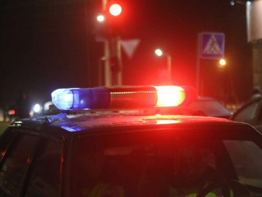 В Аксайском районе 24-летний водитель сбил бездомную женщину