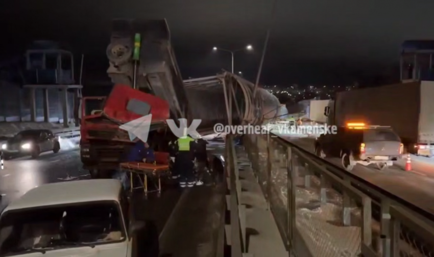 В Ростовской области движение восстановили после ЧП с мостом