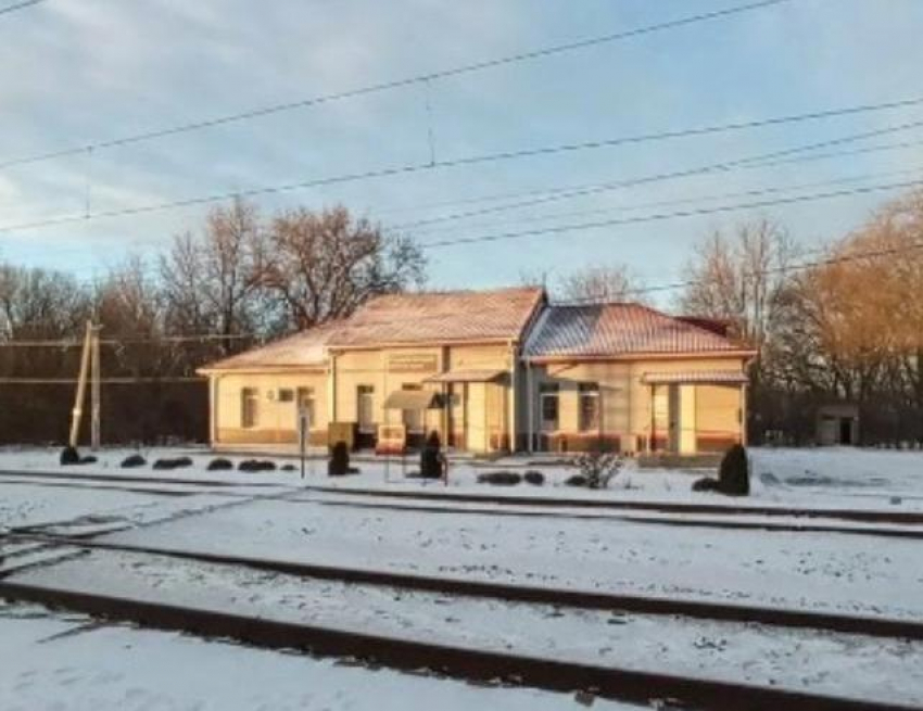 В Новочеркасске пассажирский поезд сбил 72-летнюю пенсионерку