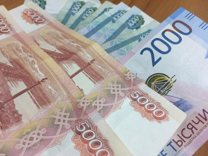 Росстат заявил о резком росте зарплат жителей Ростовской области на 15,8%