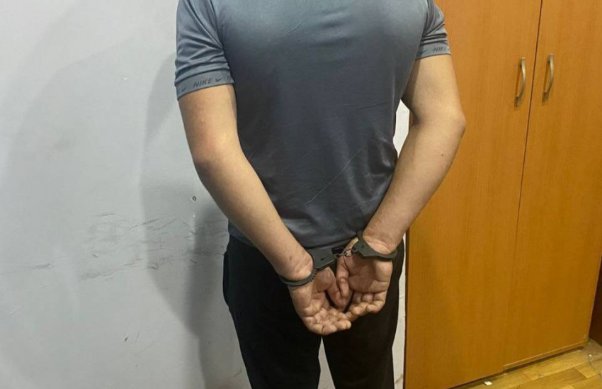 Нападавший на женщин в Таганроге мигрант будет депортирован 