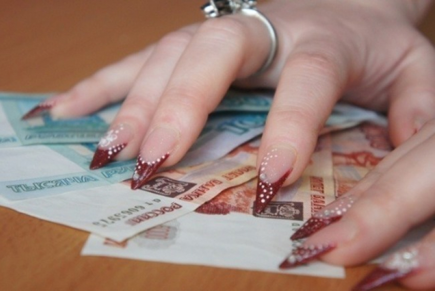 Бухгалтер ростовского детсада провернула аферу с 9 миллионами рублей