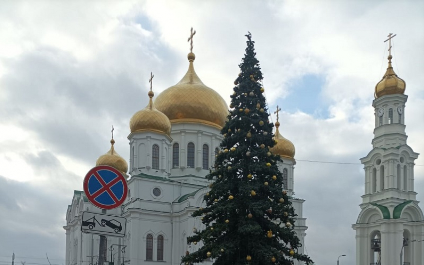 В 55 храмах Ростова ночью состоятся рождественские богослужения