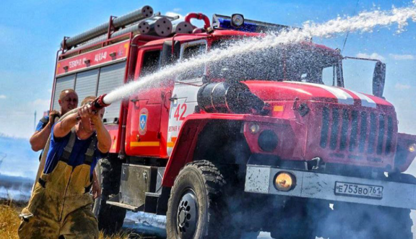В МЧС рассказали о происшествиях и спасенных за сутки в Ростовской области