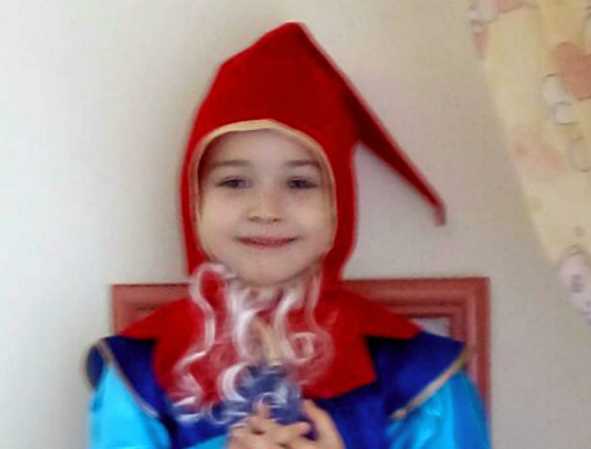 Гномик-мечтатель Егор в конкурсе «Звездочки Нового года-2017»