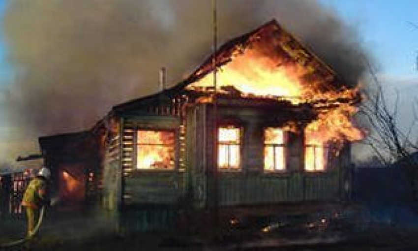 Во время пожара в частном доме погибла жительница Куйбышевского района