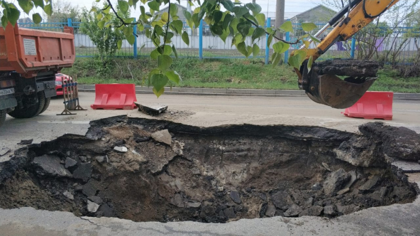 Жители Октябрьского района Ростова остались без воды из-за аварии