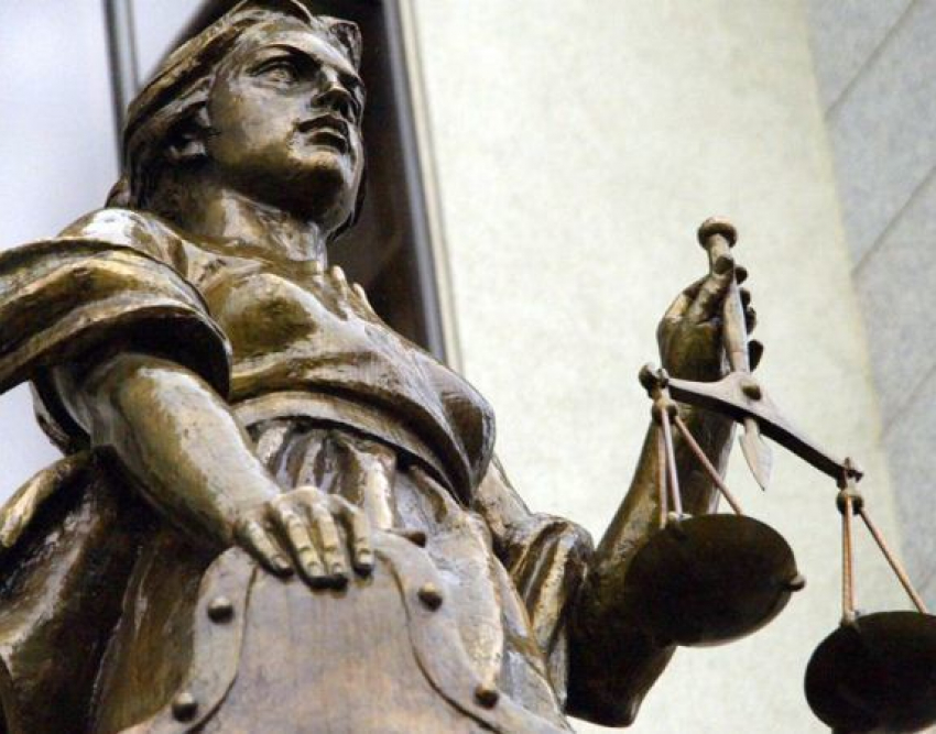 В Ростове осудили электрика, по вине которого погибла семья с тремя маленькими детьми