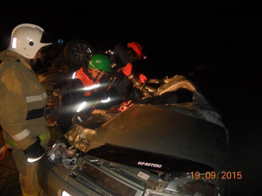 Двое жителей Ростовской области погибли в аварии с «КАМАЗом»