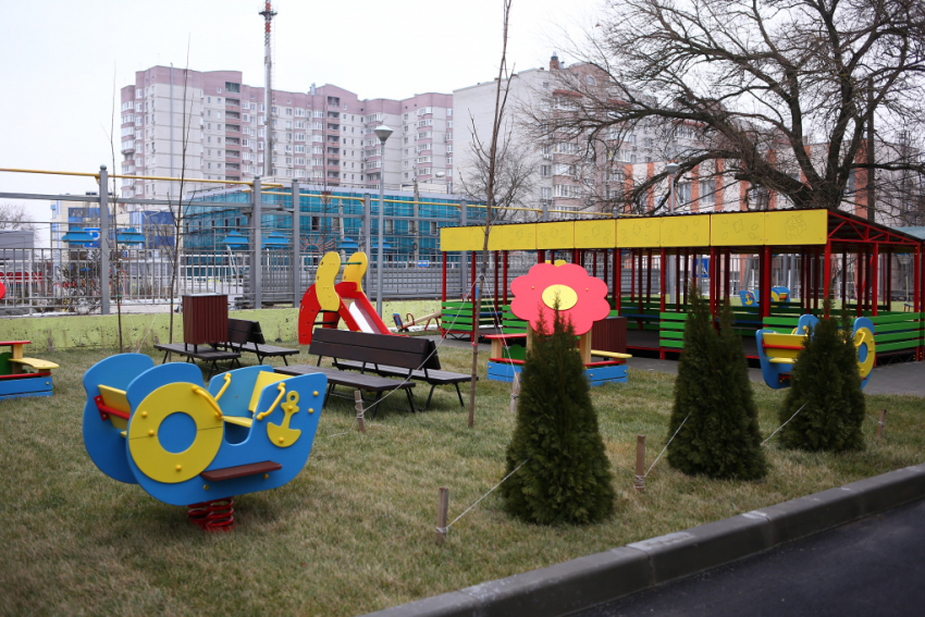 В построенном за 145 млн рублей детском саду Ростова прокуратура нашла грубые нарушения