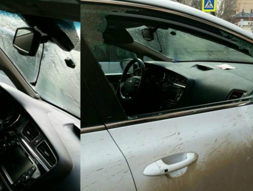 Красавицу «Киа» оставили без стекол и «глаз» на освещенной парковке в центре Ростова