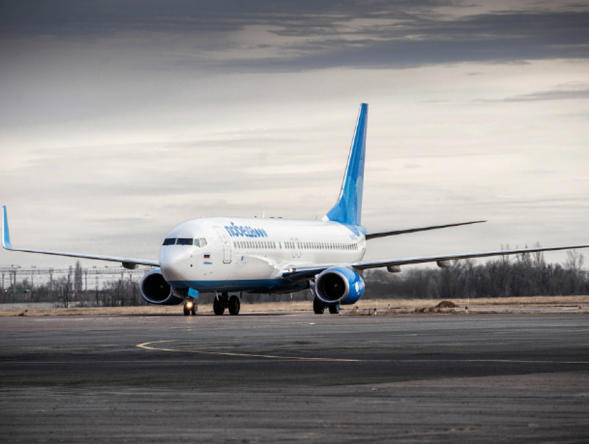 Первый пассажирский авиарейс открыл небо «Платову»
