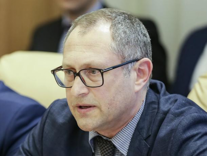 Экс-главному архитектору Ростовской области продлили домашний арест