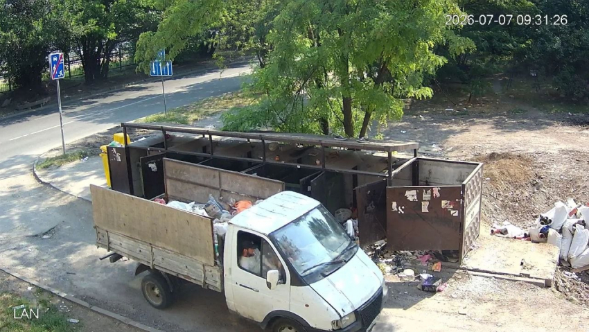 «Серый возчик» в Ростове заплатит 120 тысяч рублей за мусор на Нансена