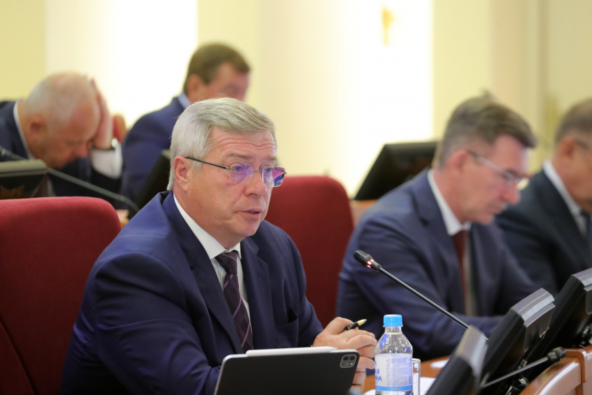 Голубев заявил, что средняя зарплата в Ростовской области выросла на 15%  
