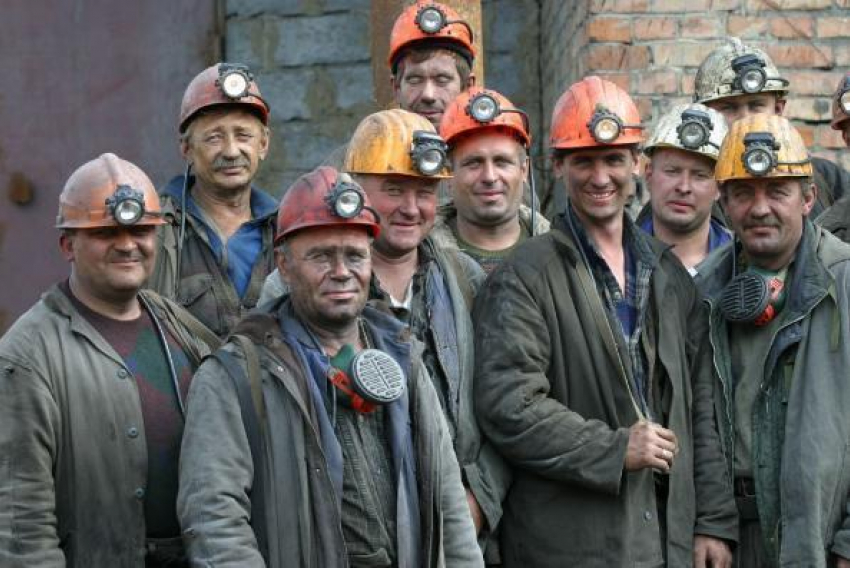 50 млн рублей долга по зарплате выплатят донским шахтерам