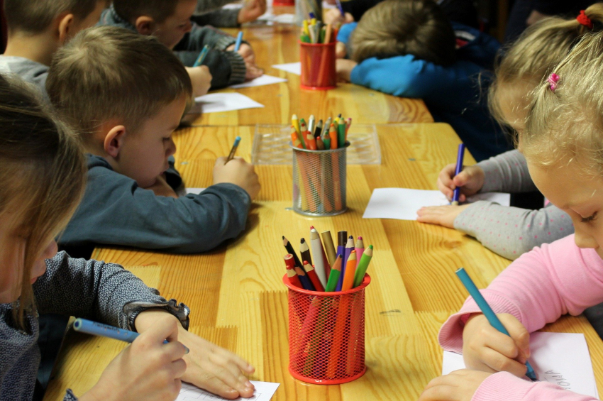 Школы и детские сады в Ростове уйдут на долгие каникулы