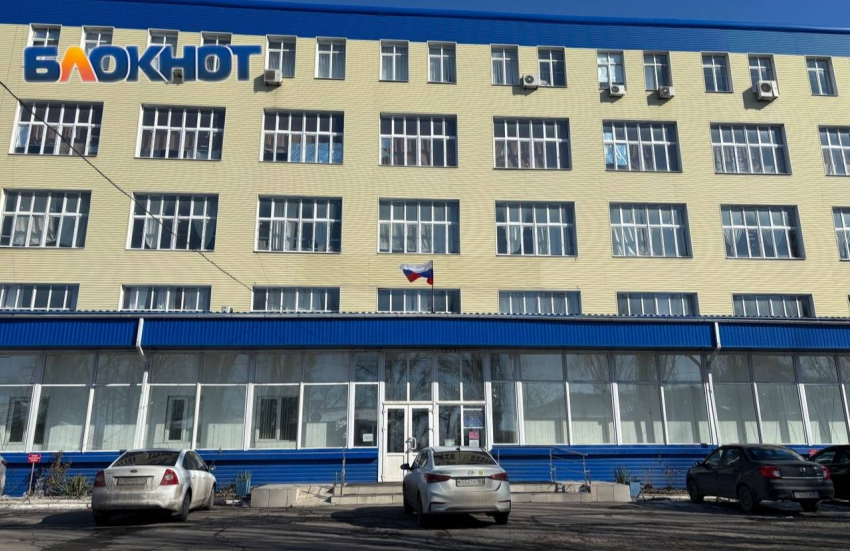 Сотни швей бывшей «Глории Джинс» распустили по домам без зарплат после ареста руководства «Булавы»