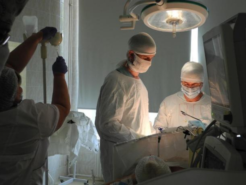 Больницы Ростова и Таганрога свели к минимуму бюрократию при направлении пациентов на срочную операцию на сердце