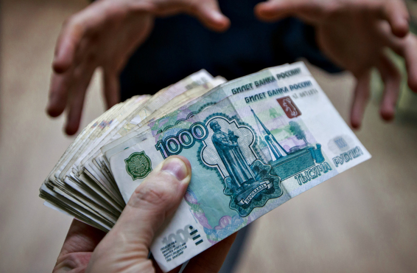 В Таганроге полицейский осужден за взятку